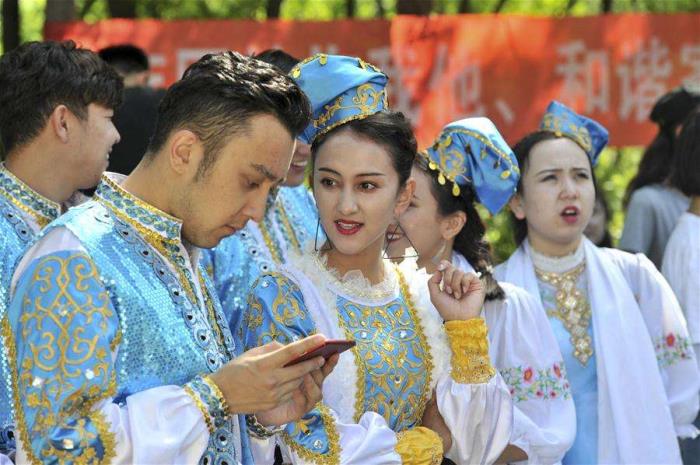 中国境内人口最少民族，塔塔尔族文化习俗介绍